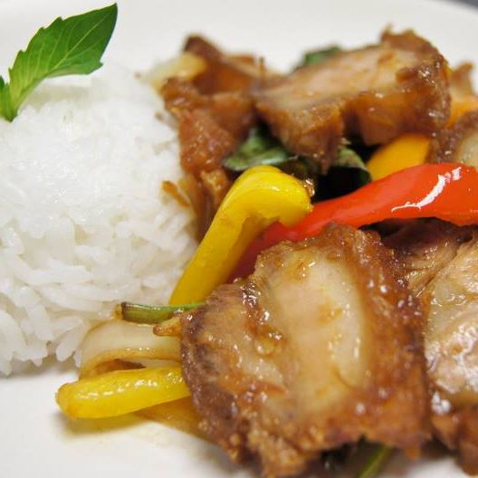 Chicken with peppers and rice