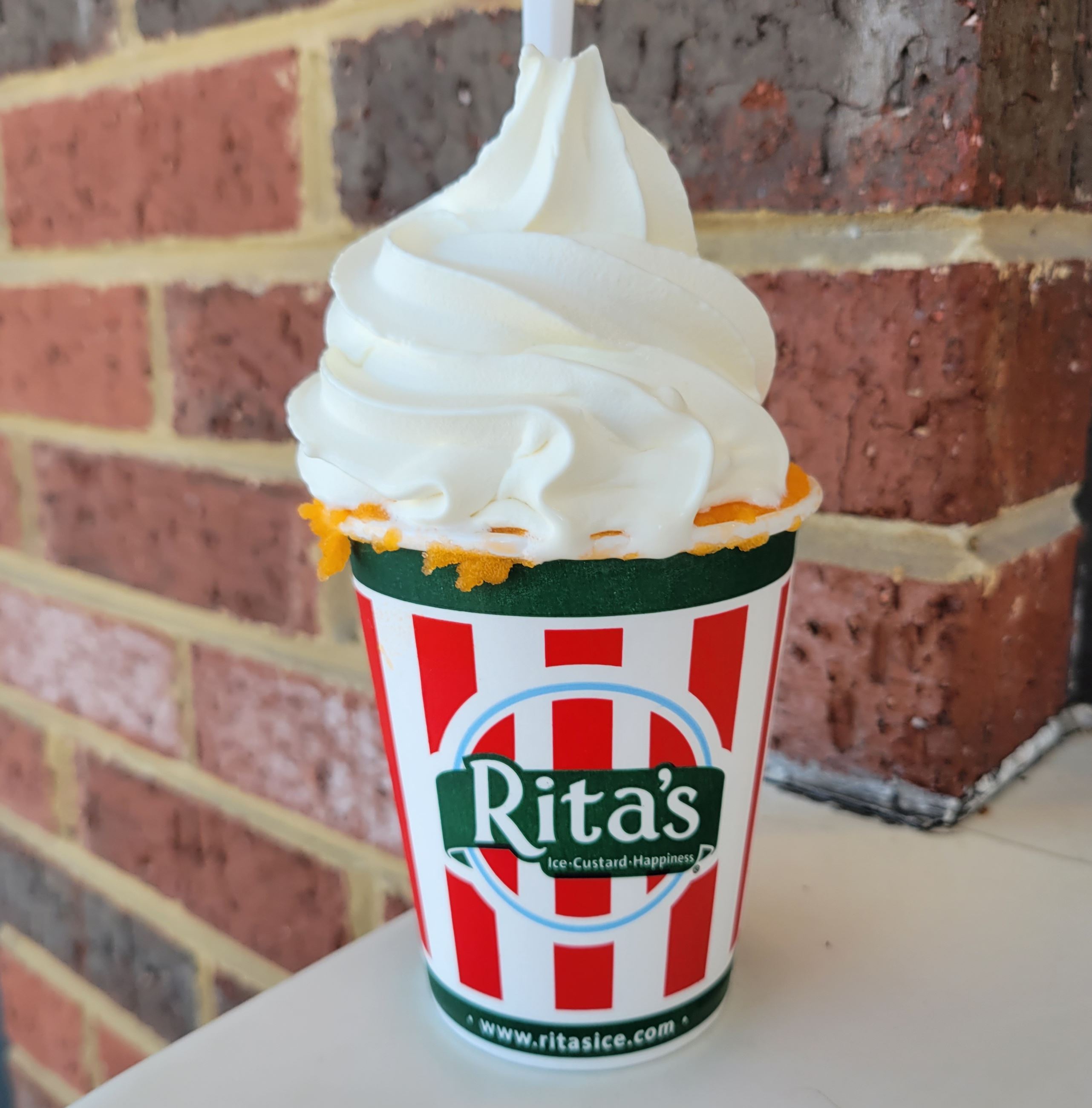 Tangerine and vanilla gelati from Rita's