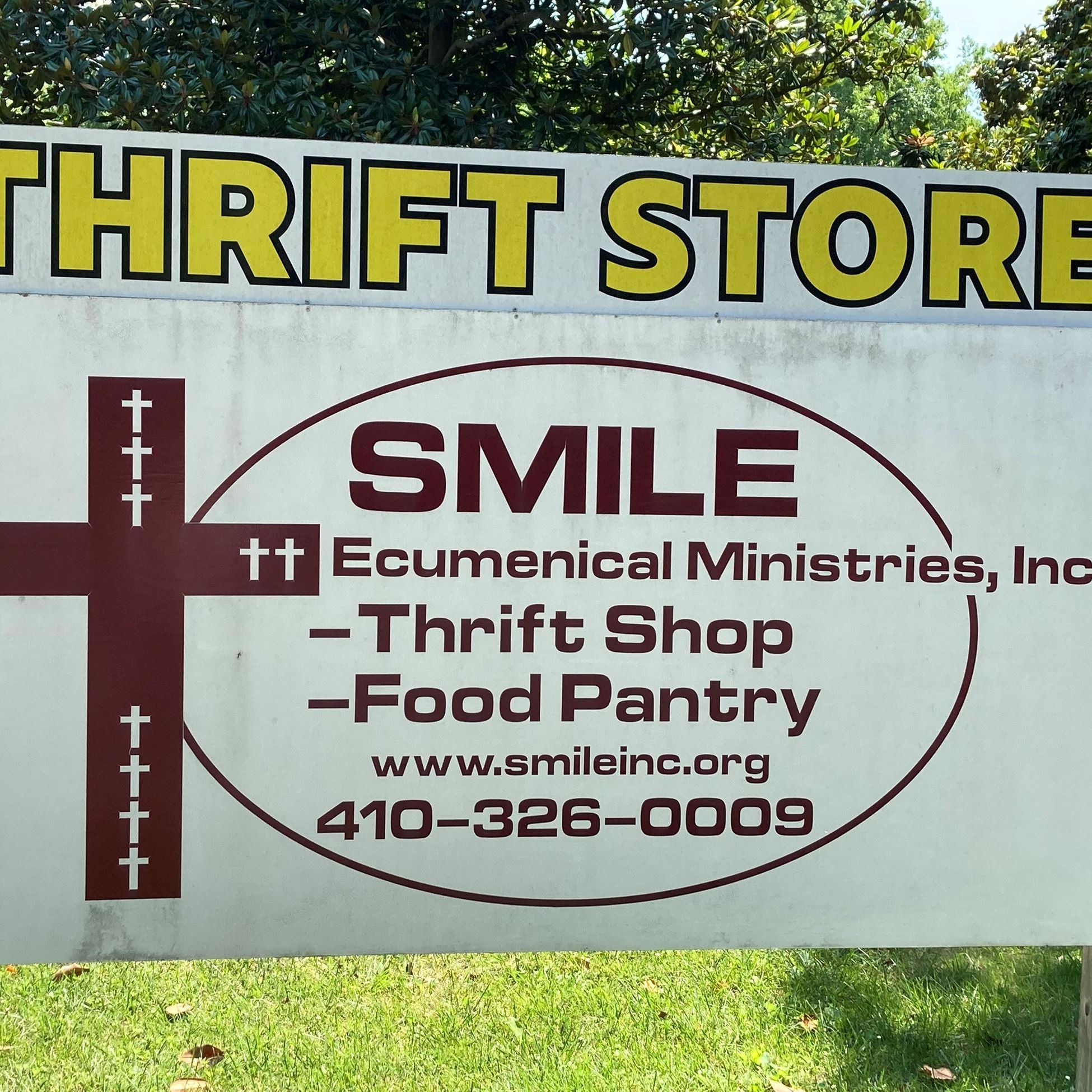 sign for SMILE Thrift store